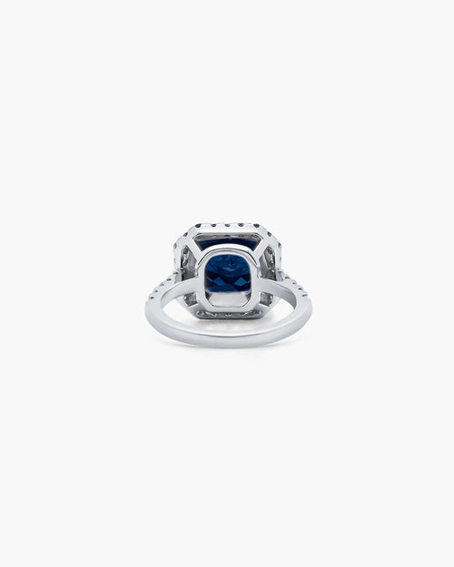 Éclatant Sapphire Cocktail Ring-AriaEcho Jewelry