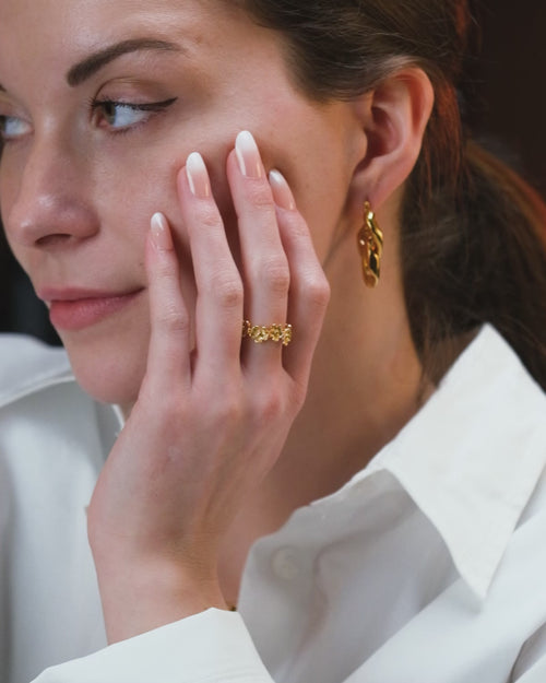 Timeless Gold Flower Open Ring-AriaEcho Jewelry